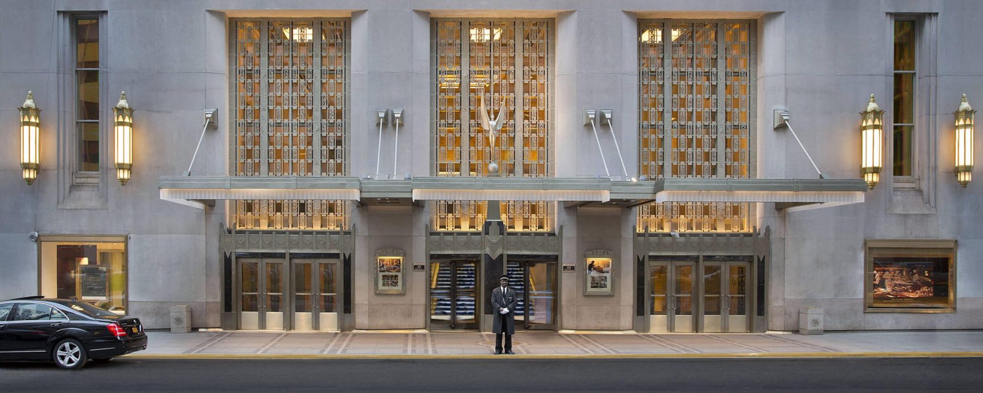 Waldorf Astoria Exterior
